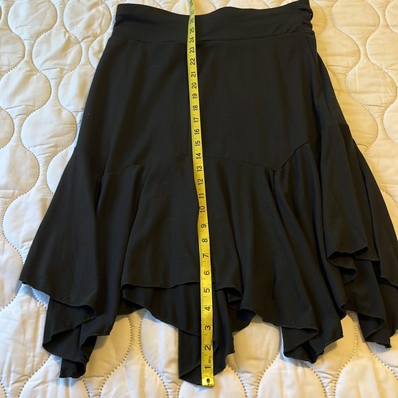 Joe B Flowy asymmetrical skirt - Picture 3 of 3